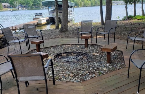 Clam River House | Sunrise on the Lake S