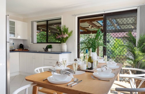 Callala Beach House | Sunrise Sands – 300 metres to beach
