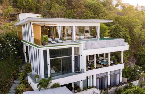 Plai Laem Apartment | Sunrise Seaview private jet plunge pool Suite