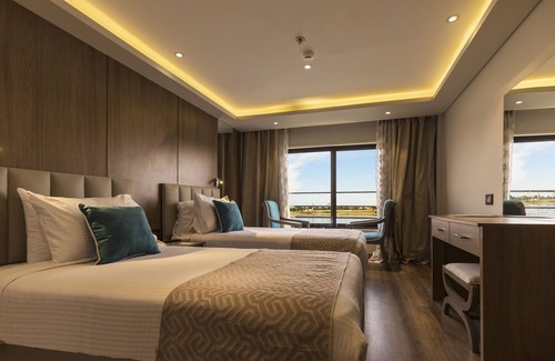 Nile River Luxor Boat Rental | SUNRISE Semiramis II Cruise