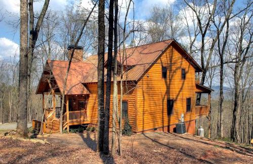 Sautee Nacoochee House | Sunrise Summit | Deluxe 2BR 2.5BA Cabin | Mountain View | Private | Hot Tub in Sautee Nacoochee, Georgia