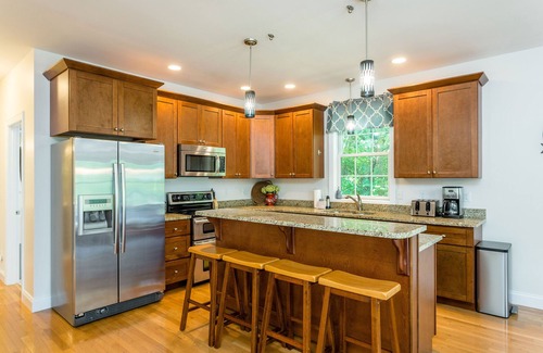 McGaheysville House | Sunrise Views & Mountain Charm!