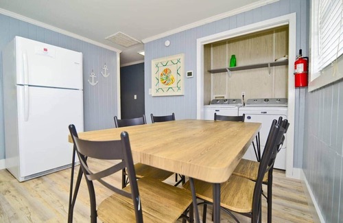 Cherry Grove Beach House | Suns Out in Cherry Grove Beach