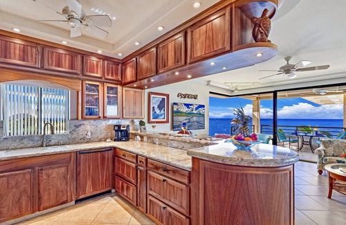 Wailea Condo | "Sunsational"Oceanfront Living& Views over your soft sand Beach just steps away.