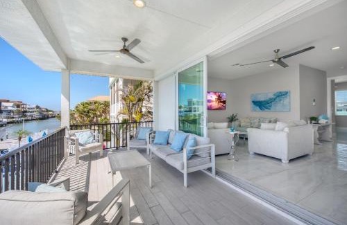 Fort Myers Beach House | Sunsational Sunsets by Sun Palace Vacations