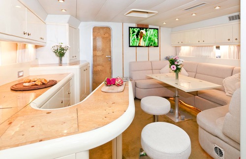 Portland Boat Rental | Sunseeker Renagade 60ft in Weymouth. Perfect to explore the Jurassic Coast.