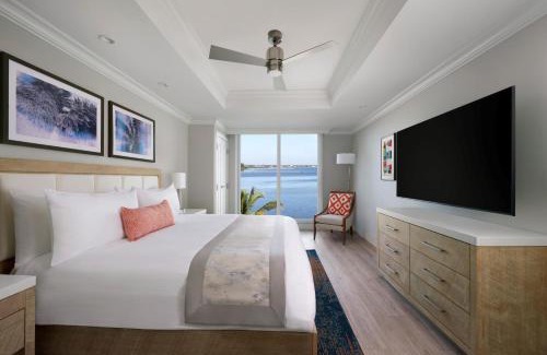Charlotte Harbor Resort | Sunseeker Resort Florida Gulf Coast, Curio Collection Hilton