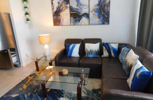Jaco Apartment | Sunset 205, sleeps six, next door to the pool, 100m to the beach!