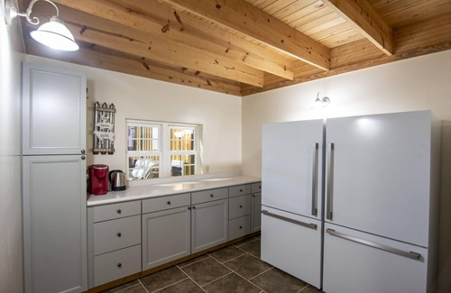 Coalmont House | Sunset Acres - Bring Your Horses