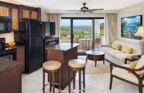 Estate Enighed Resort | Sunset Bay | Westin | Lux Resort | Concierge | Pool