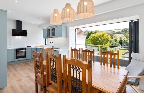 Croyde Cottage | Sunset Beach - a std house that sleeps 8 guests in 4 bedrooms