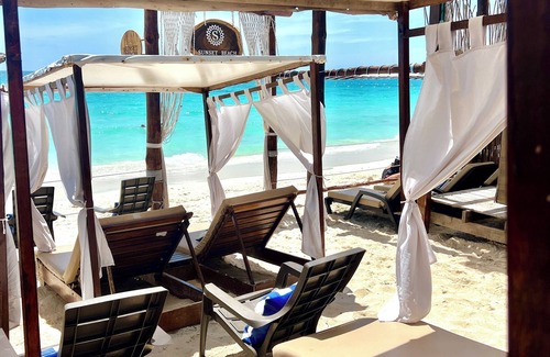 Bocachica Cabin | SUNSET BEACH