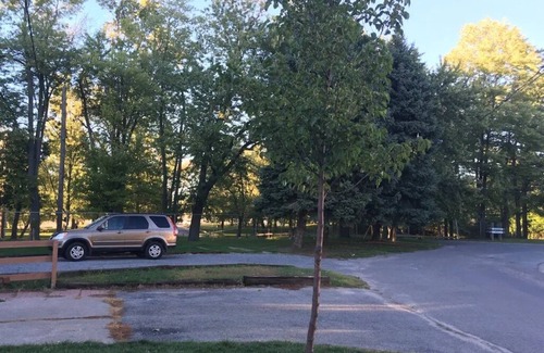 Port Weller West House | Sunset Beach House - Wineries & Niagara Falls
