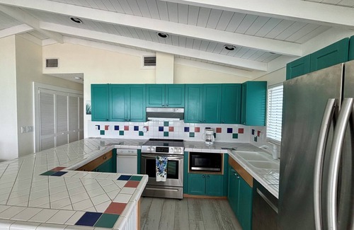 Placida House | Sunset Beach House! Beachfront and Pet-Friendly