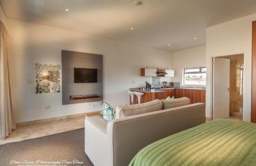 Sunset Beach Apartment | Sunset Beach Luxury Apartments