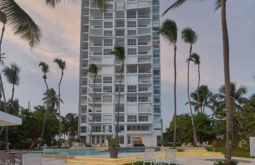 Quisqueya Apartment | Sunset Caribbean Beachfront Gataway