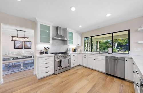 San Diego House | Sunset Cliffs Oceanview Retreat: Luxe Beach Home