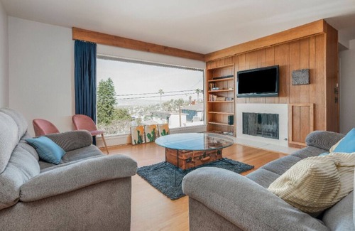 Sunset Cliffs House | Sunset Cliffs with Pacific Ocean Views