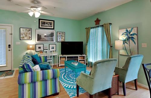 Fort Walton Beach Apartment | Sunset Cottages #1A