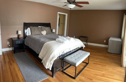 Hiawassee House | Sunset Cove a Lake and Mountain get away. Sleeps 8