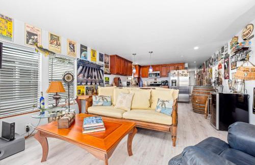 Goodland House | Sunset Escape