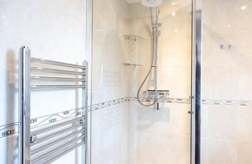 Southampton House | Sunset Haven in Southampton
