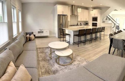 Sunset Island House | Sunset Island Paradise