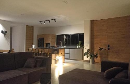 Pereira Villa | Sunset lodge 41