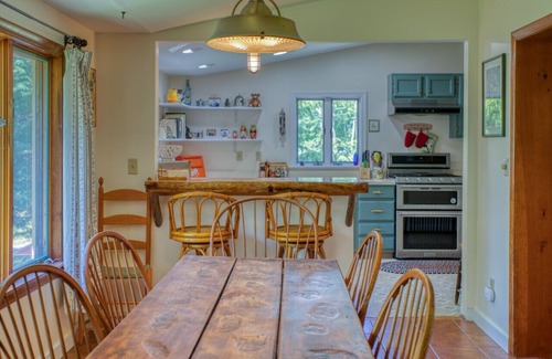 Boothbay Harbor Cabin | Sunset Lodge by Rocky Coast Rentals