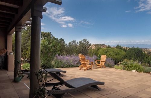 Tesuque House | Sunset Mountain Ranch- Luxury Retreat with Private Casita & Epic Views