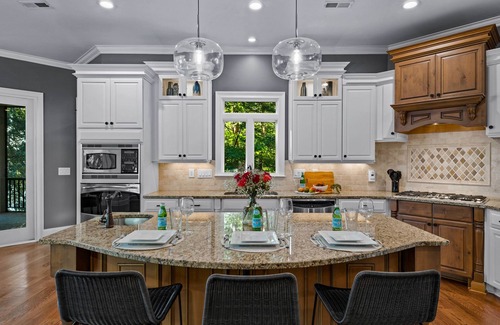 Mayhew House | Sunset on Ballycastle w/Heated Pool & Optional Boat Rental