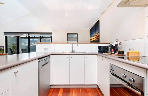 Margaret River Apartment | Sunset on Fearn, lovely 2 bedroom apartmentnnSharennSave