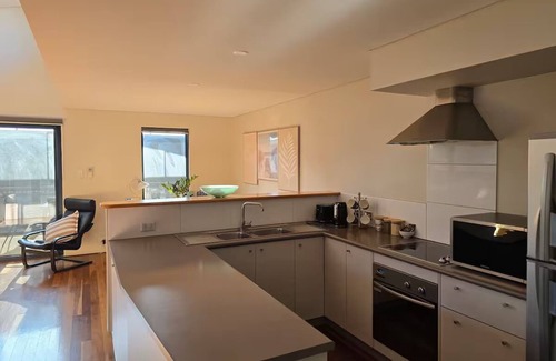 Margaret River Apartment | Sunset on Fearn, lovely 2 bedroom apartmentnnSharennSave