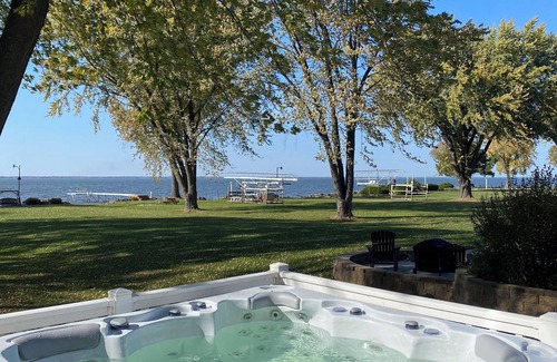 Fond du Lac House | Sunset on Lake Winnebago: Entire lake home in Fond du Lac, Wisconsin.