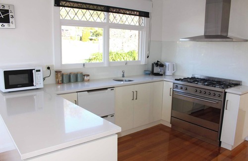 Legana House | Sunset on Tamar Summa