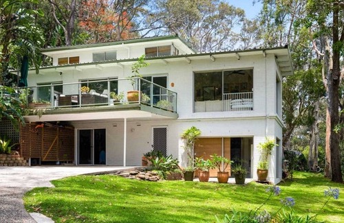 Palm Beach House | Sunset Palms over Pittwater