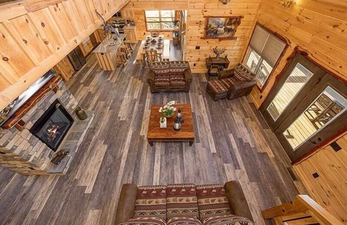Sevierville Cabin | Sunset Peak- The perfect cabin with indoor pool, Mountain Views, and fire-pit!
