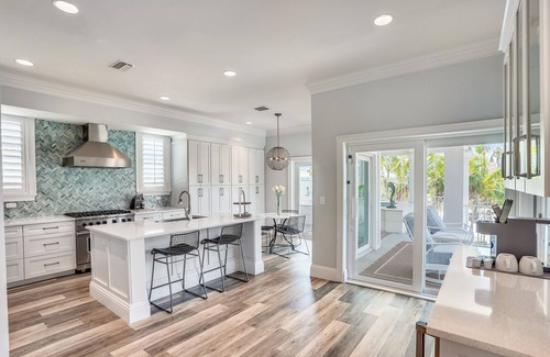 Sunset Beach House | Sunset Point - Dreamy Beach House, Hot Tub, Roof Top Deck, Great Location!
