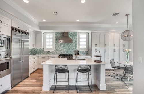 Sunset Beach House | Sunset Point - Dreamy Beach House, Hot Tub, Roof Top Deck, Great Location!