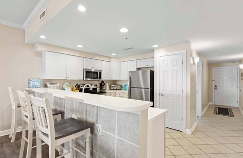 Midtown Ocean City Condo | Sunset Pointe 105 Sum
