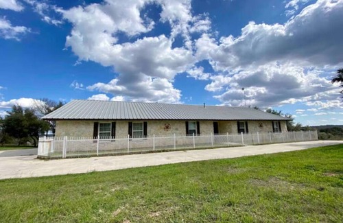 Mico Cabin | Sunset Ranch - 2 Houses