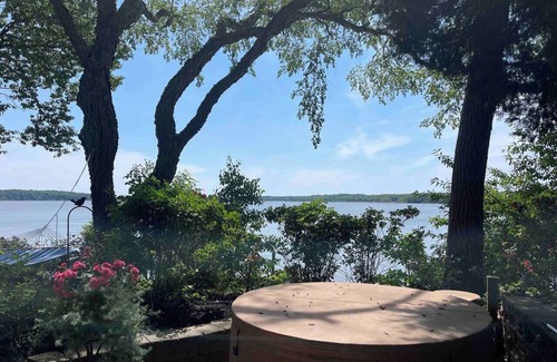 Elkton House | Sunset River Cottage -The perfect waterfront getaway!