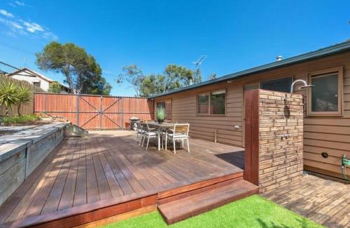Jan Juc House | Sunset Sanctuary 500m to beach Pet Friendly