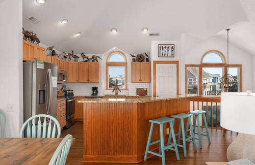 Nags Head House | Sunset Shack: Soundfront, great sunsets, hot tub, community pool & tennis courts