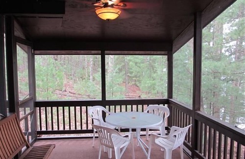 Hayward Cabin | Sunset Shores on 3,000 acre Grindstone Lake near Hayward