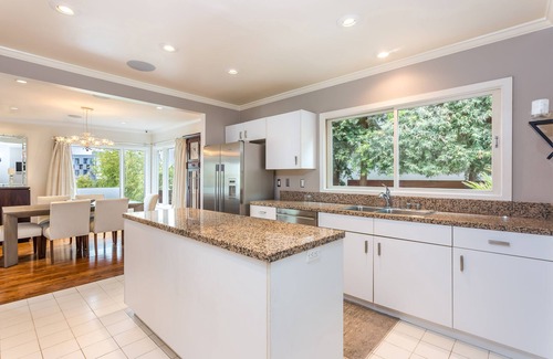 Hollywood Hills West Villa | Sunset Strip Location- 5mm Dollar Dream Home w/Pool, Hot Tub, Cabana, + More!