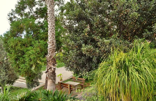 Arco da Calheta Apartment | Sunset Studio, a Home in Madeira