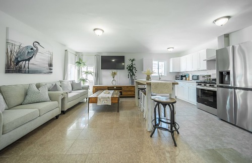 Hawthorne House | Sunset Vacation Home