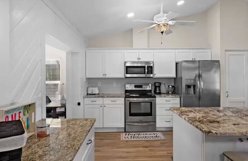 Pelican House | SunSet Vacations Villa