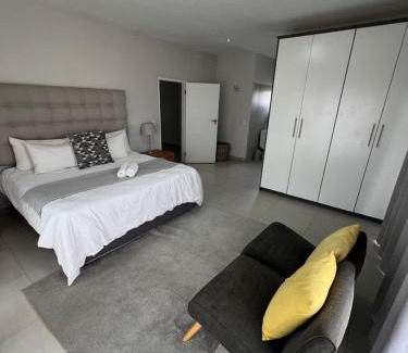 Rand Rifles Apartment | Sunset Valley #8